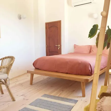 Mont Astral بيت ضيافة